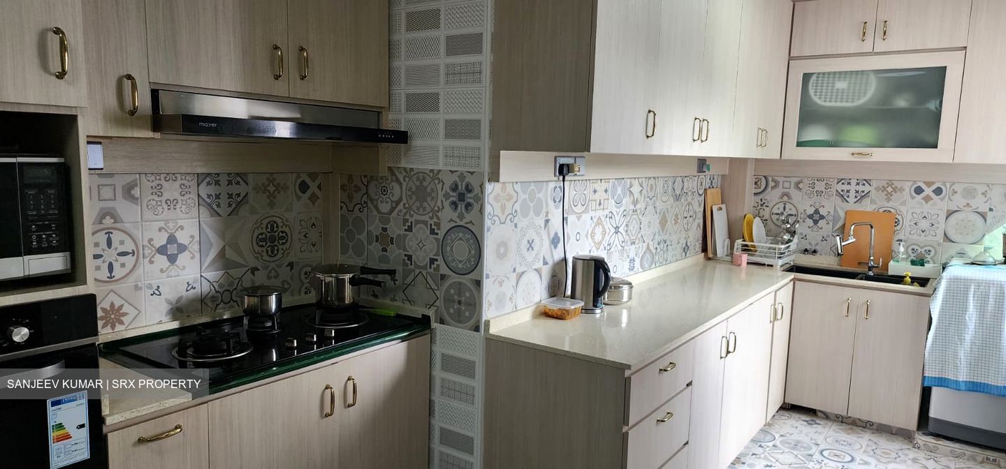 Blk 544 Pasir Ris Street 51 (Pasir Ris), HDB Executive #510570541